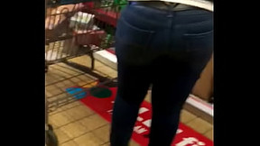Ass on Auntie walking in store