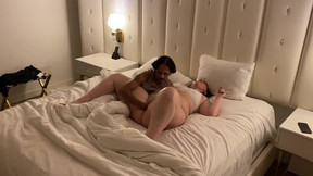 Skinny guy with long dick fuck thick white girl