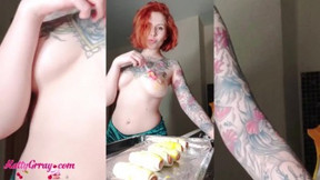 Babe Big Tits Dancing Striptease and Cooking