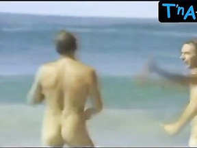 Annie Girardot Tits, Booty Scene in Traitement De Choc