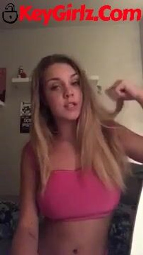18 years old Gabbie Carter reveal her huge teen boobs on webcam