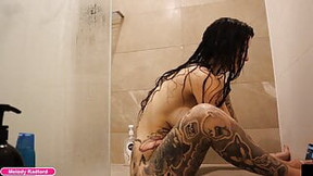 BIG TIT BIG ASS Mature Milf Gives TEEN Soapy Handjob and Blowjob In the Shower - Melody Radford