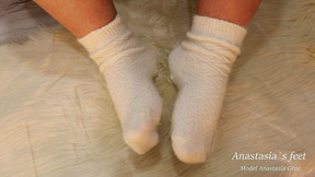 Woolen white nails on a wide foot #2