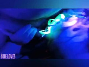 Sucking dick at a neon party Bree Likes